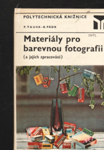Materiály pro barevnou fotografii