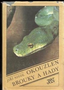 Okouzlen brouky a hady