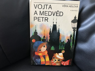 Vojta a medvěd Petr