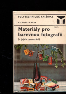 Materiály pro barevnou fotografii